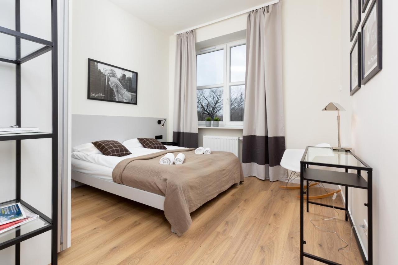 Apartments Warsaw Gagarina By Noclegi Renters Eksteriør billede